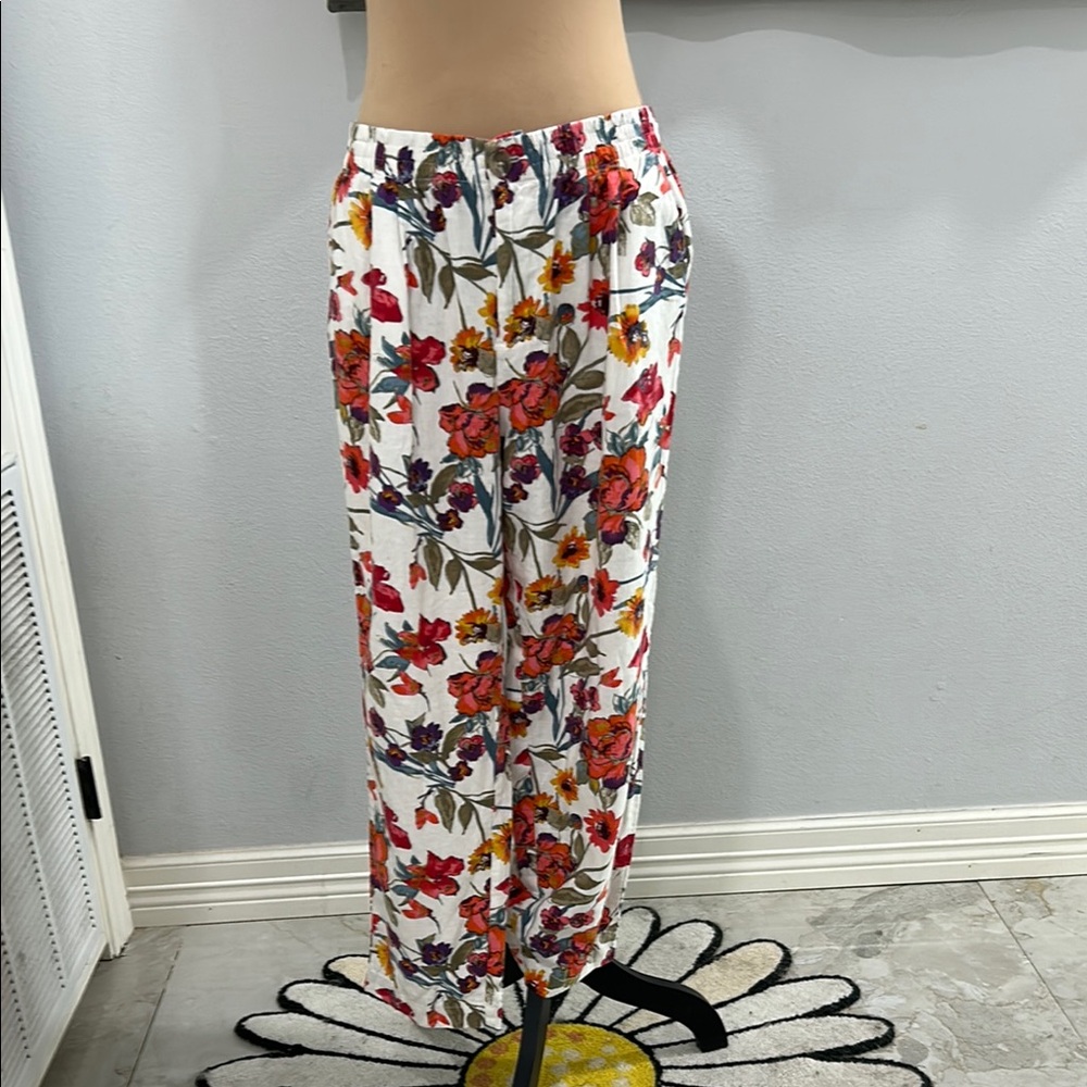 Violets & Roses Floral Print‎ Linen Blend Pants. Size 10